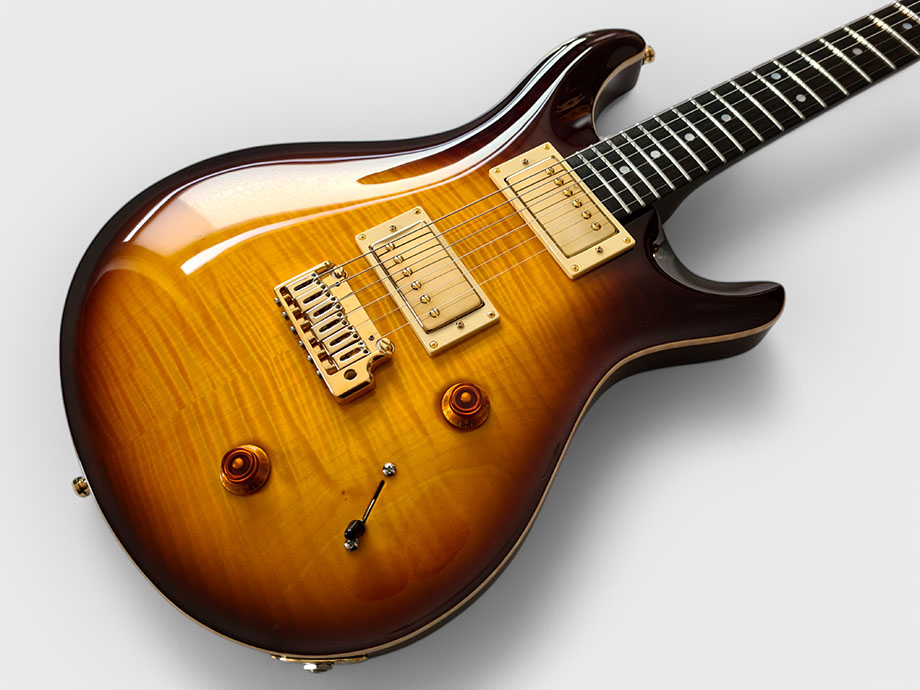 WM Custom. Custom Shop Doublecut "PRS" style gitarre von Zeal Guitars in tobacco burst hochglanz finish.